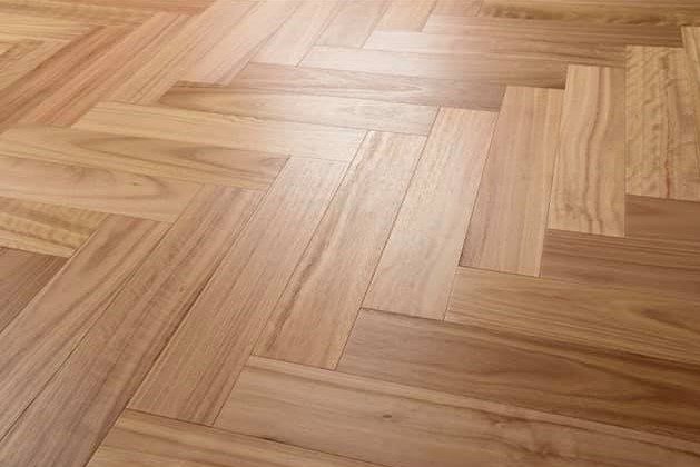 Engineered/Floating Herringbone